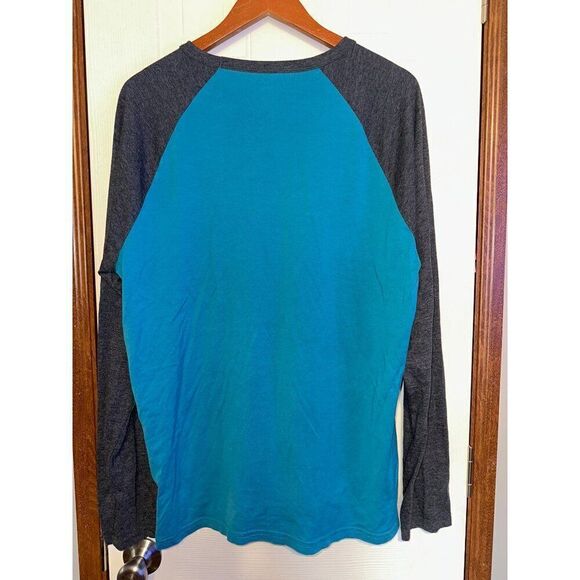 Oakley Men’s Logo Graphic Long Sleeve T-shirt Size XL - Picture 2 of 10